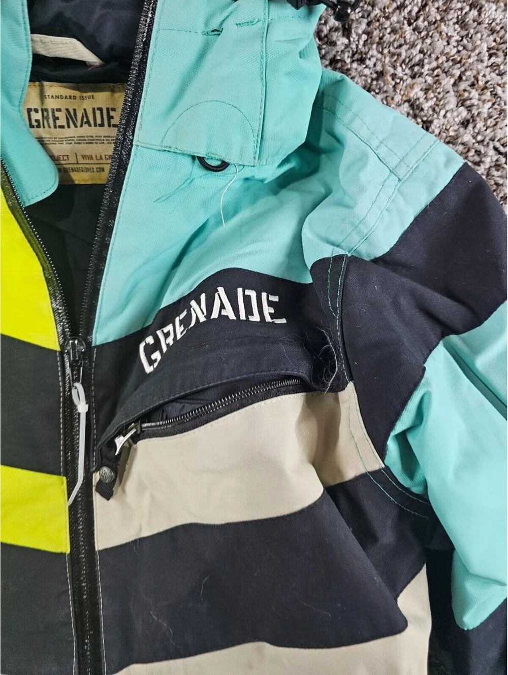 Grenade Girls Sz M Snowboarding Jacket Teal Gray Winter Coat